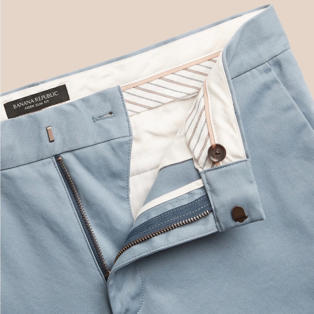 Blue Men’s Banana Republic Aiden Chino Pants